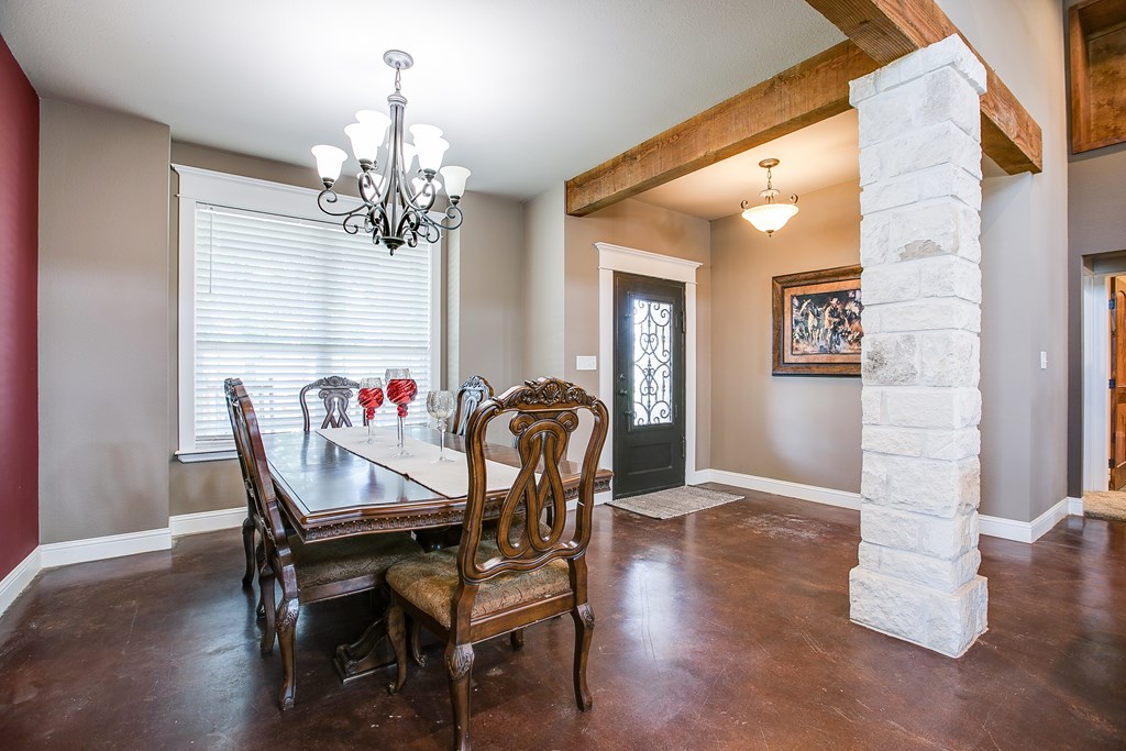 2030 Silver Creek Court, San Angelo, Texas image 11