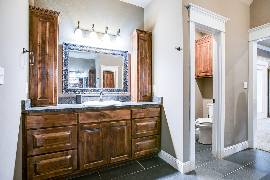2030 Silver Creek Court, San Angelo, Texas image 23