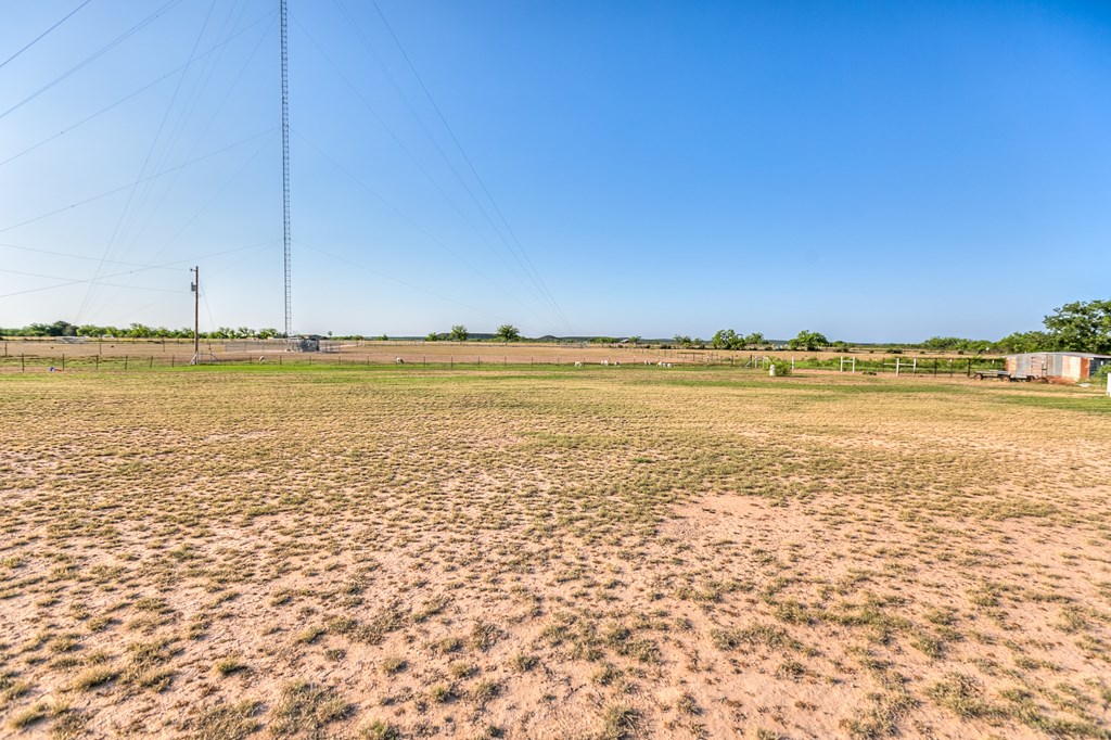 76 Sallee Rd, Mertzon, Texas image 25