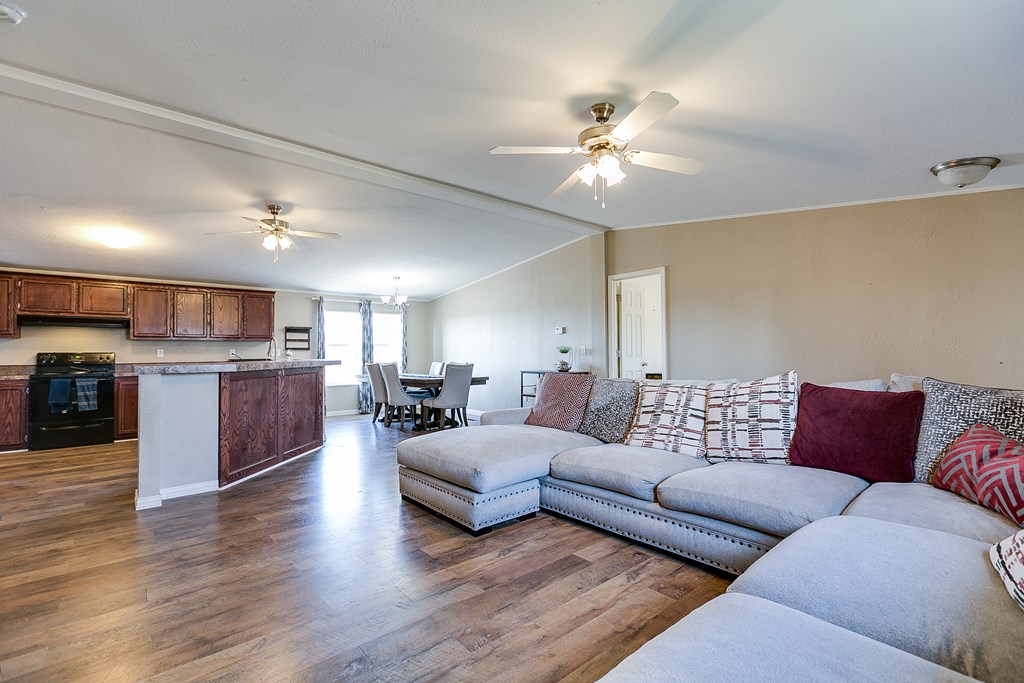 76 Sallee Rd, Mertzon, Texas image 7