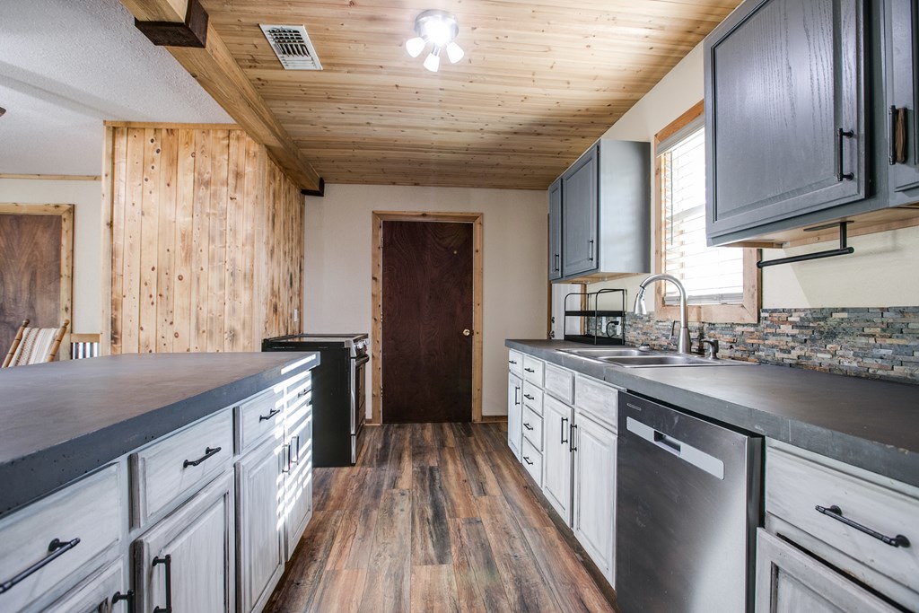11481 Grape Creek Rd, San Angelo, Texas image 13