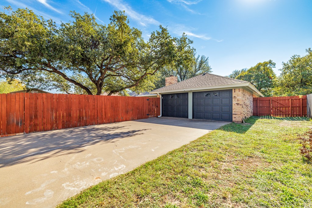 3306 Shadyhill Dr, San Angelo, Texas image 24