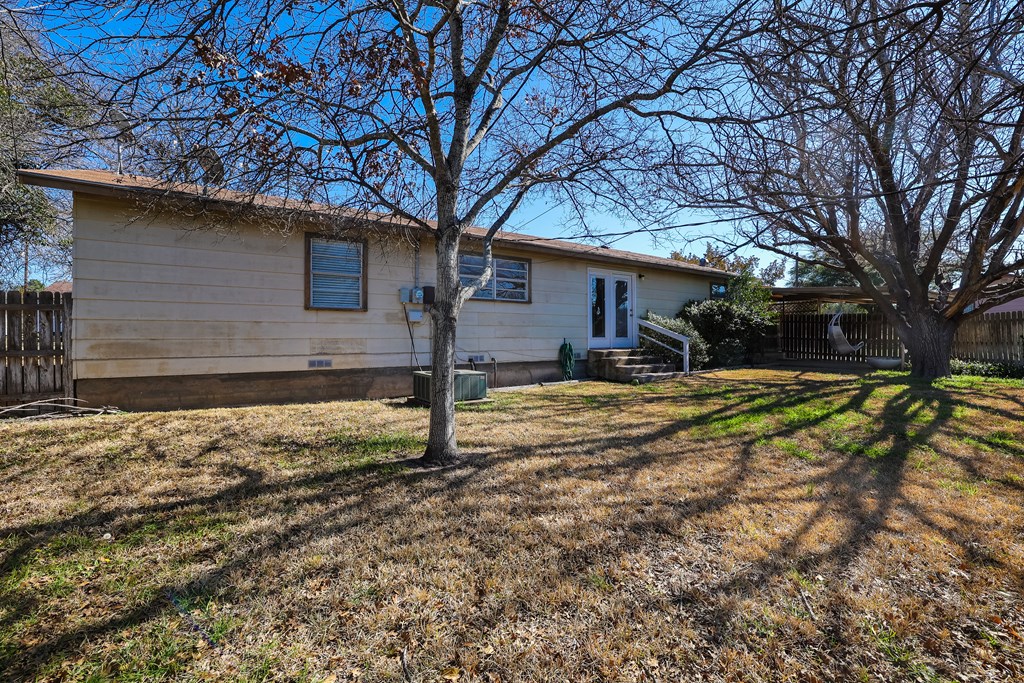 109 Live Oak Dr, Ozona, Texas image 14