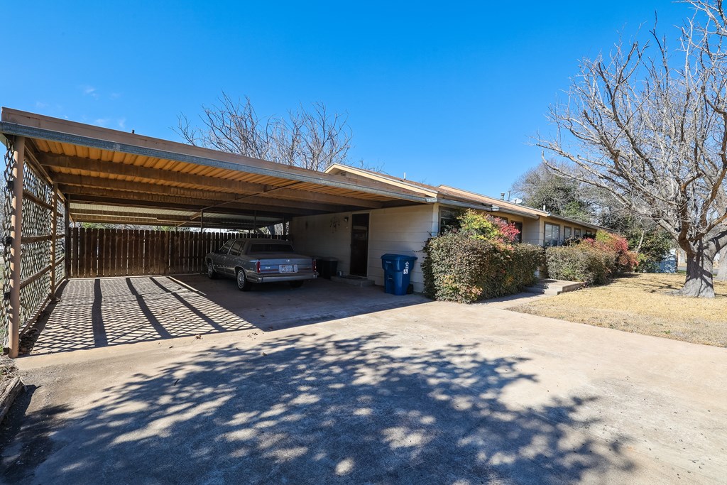 109 Live Oak Dr, Ozona, Texas image 11