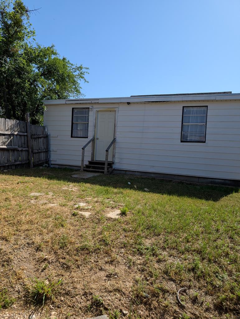 718 N Adams Ave, San Angelo, Texas image 26