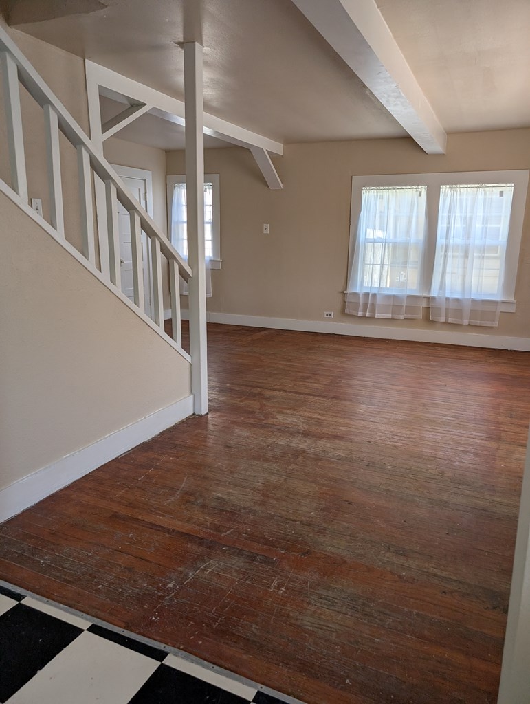 718 N Adams Ave, San Angelo, Texas image 5