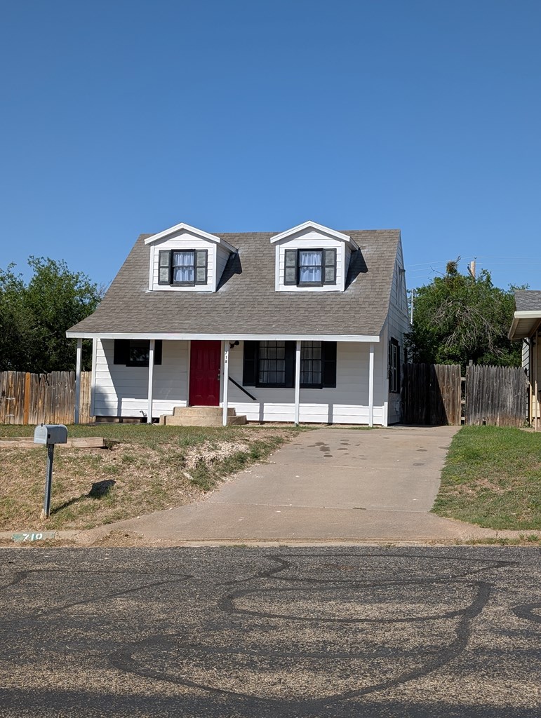 718 N Adams Ave, San Angelo, Texas image 30