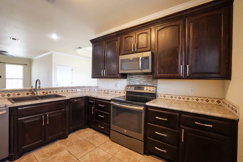 102 Dove Dr, Ozona, Texas image 4