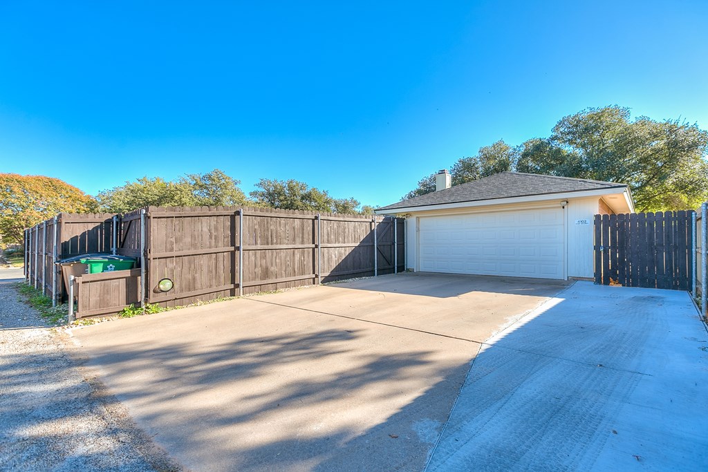 4102 Scarlet Oak Court, San Angelo, Texas image 32