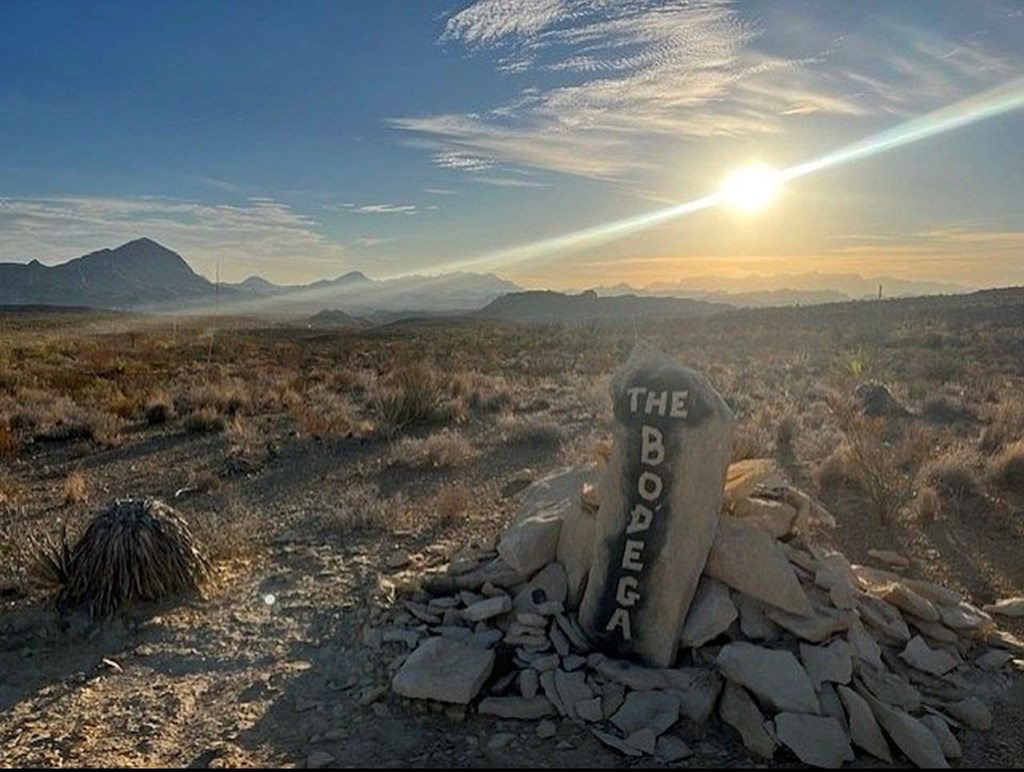 10 Falcon Lane, Terlingua, Texas image 2