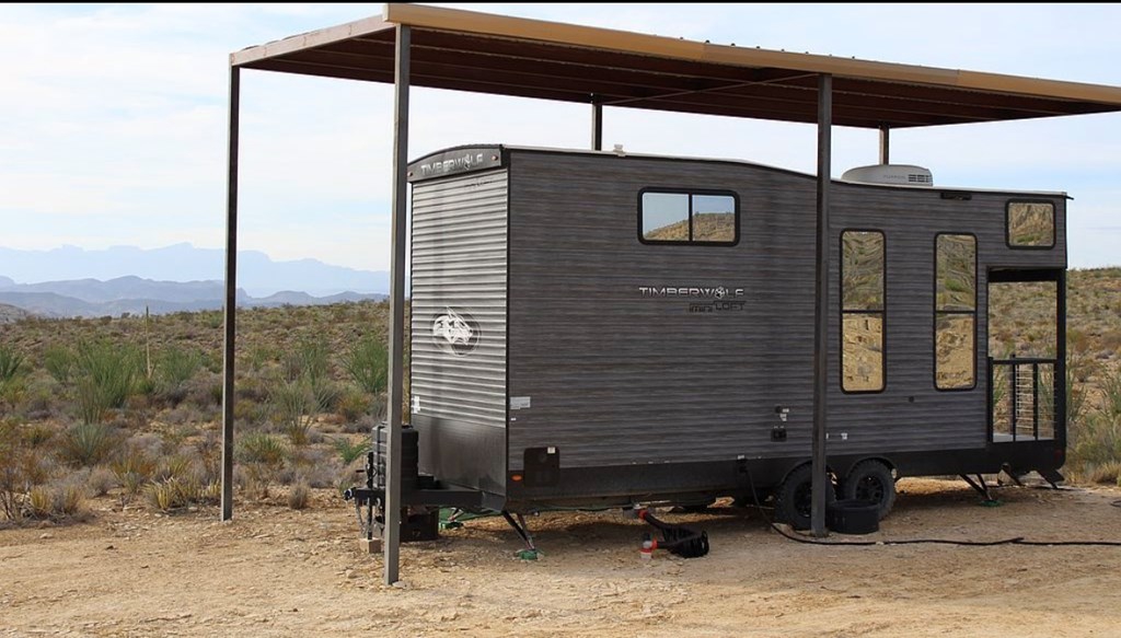 10 Falcon Lane, Terlingua, Texas image 18