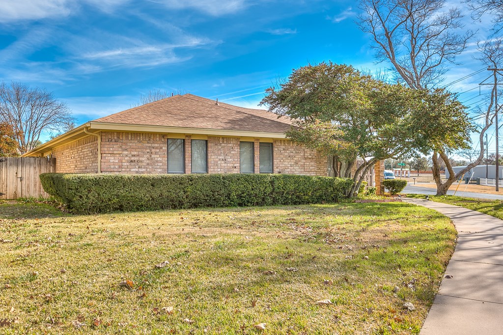 2113 Eagle Court, San Angelo, Texas image 3