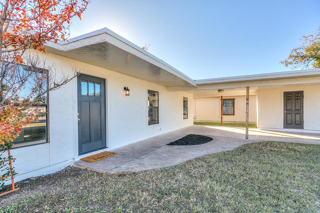 909 E 23rd St, San Angelo, Texas image 1