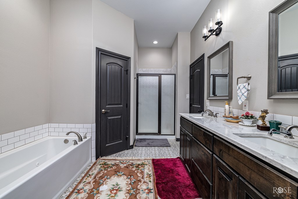 San Angelo, Texas 76901, United States, 4 Bedrooms Bedrooms, ,2 BathroomsBathrooms,Residential,Active,225560