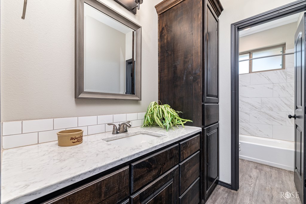 San Angelo, Texas 76901, United States, 4 Bedrooms Bedrooms, ,2 BathroomsBathrooms,Residential,Active,225560