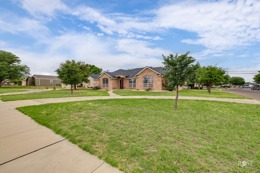 1724 Edmund Blvd, San Angelo, Texas image 4