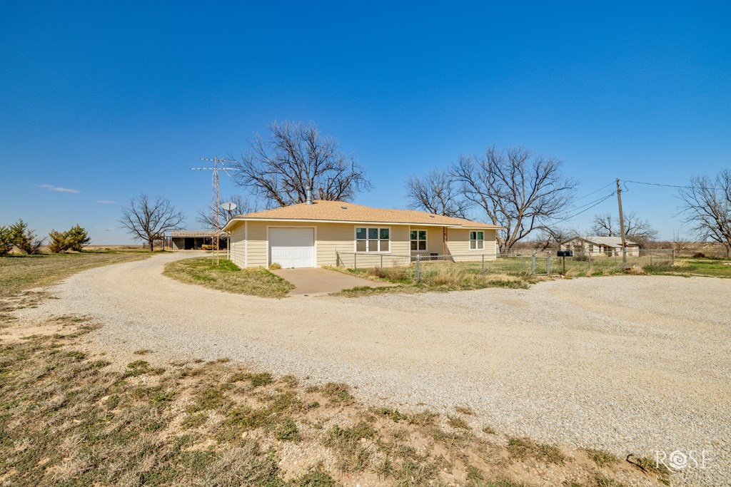 17342 Fm 1929, Miles, Texas image 2
