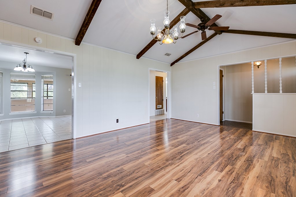 4302 Homestead Circle, Wall, Texas image 11