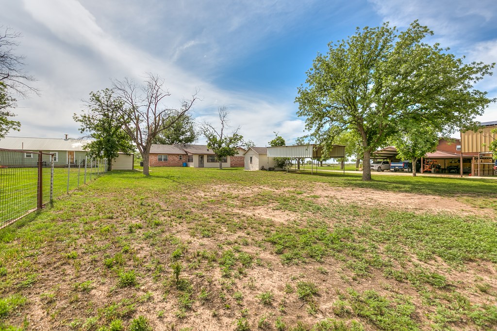 4302 Homestead Circle, Wall, Texas image 38