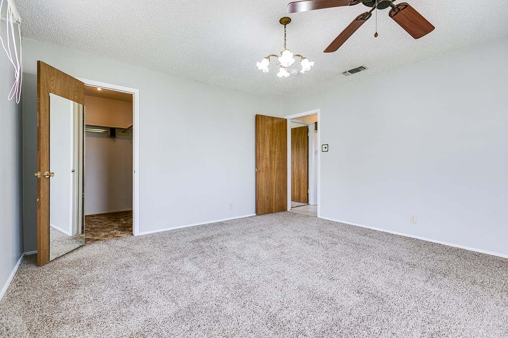 4302 Homestead Circle, Wall, Texas image 29