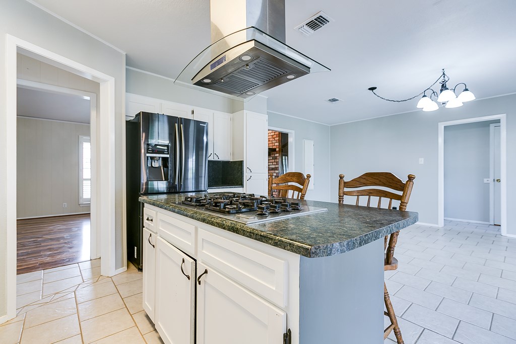 4302 Homestead Circle, Wall, Texas image 18