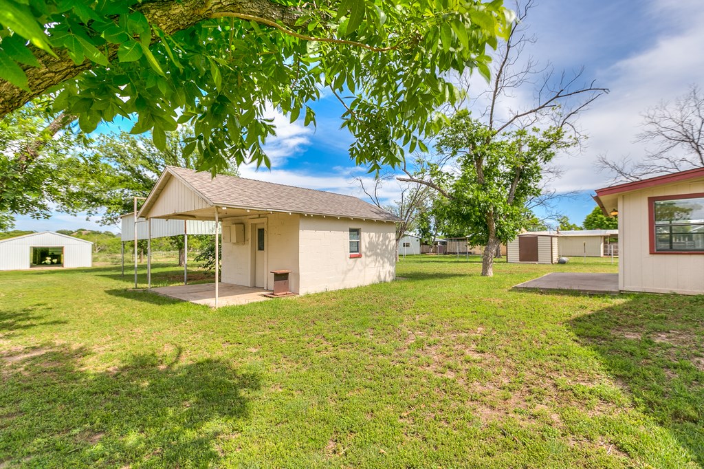 4302 Homestead Circle, Wall, Texas image 35