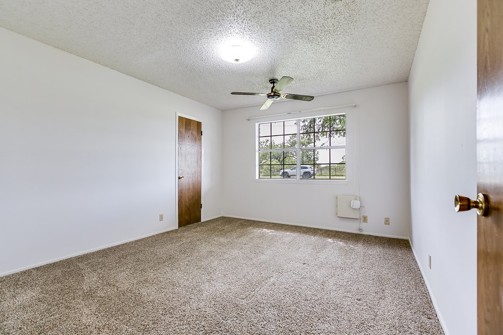 4302 Homestead Circle, Wall, Texas image 23