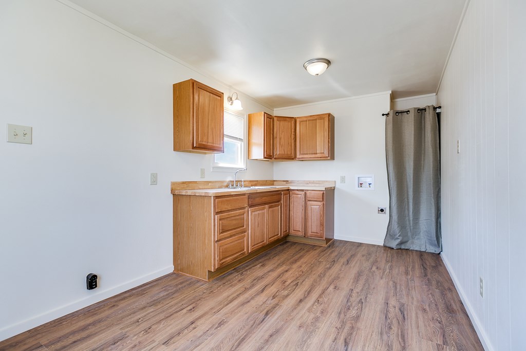 901 Labadie, Sterling City, Texas image 10