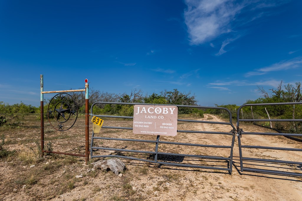 631 Timber Trail, Eden, Texas image 33