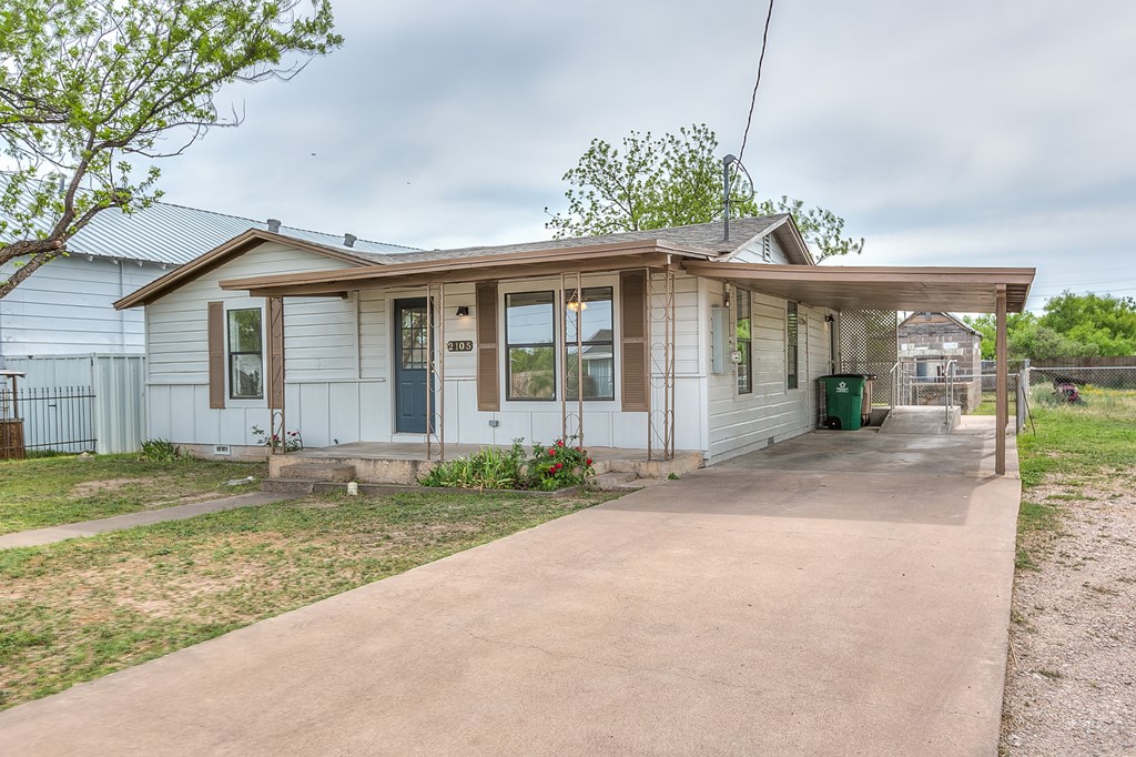 2105 Shelton St, San Angelo, Texas image 3