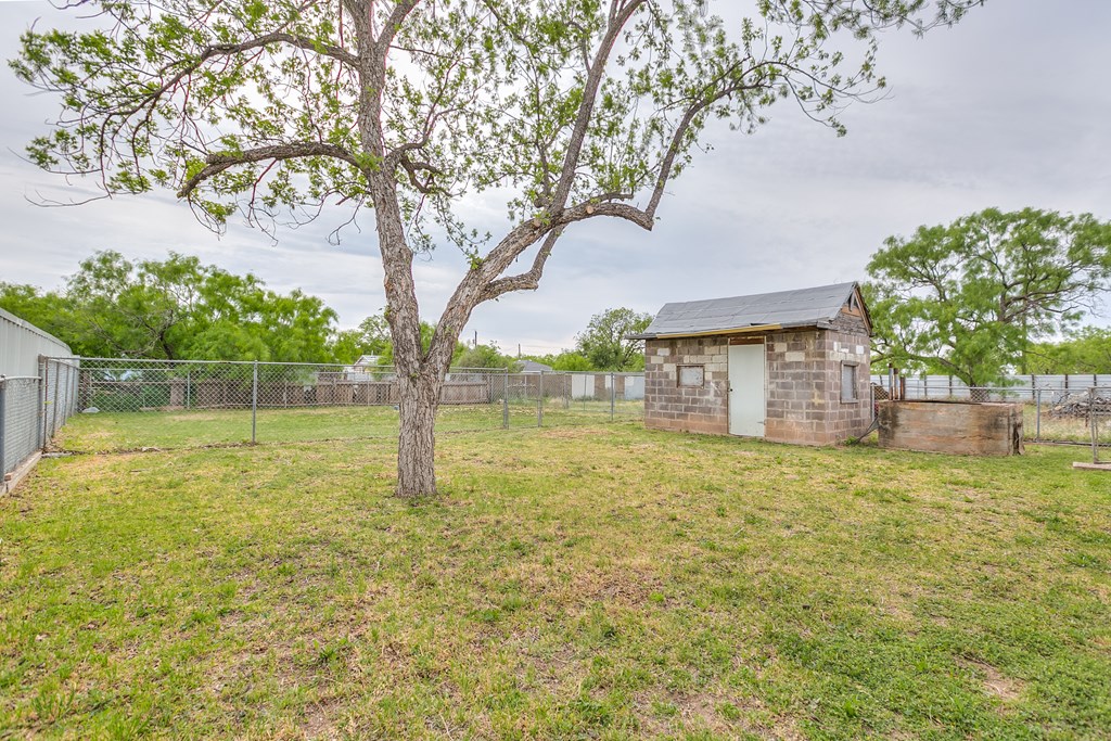 2105 Shelton St, San Angelo, Texas image 27