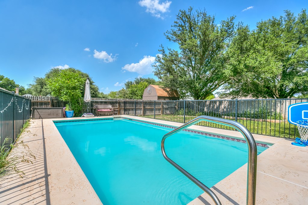 6038 Winners Circle, San Angelo, Texas image 32