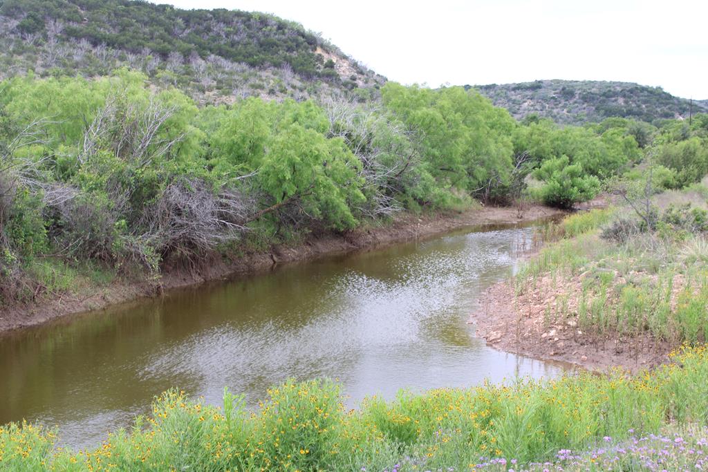 Poverty Canyon Rd, Bronte, Texas image 36