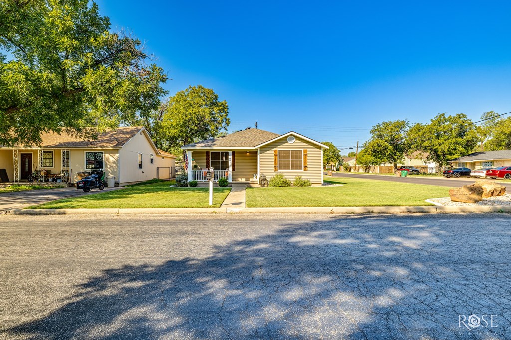 1601 S Jackson St, San Angelo, Texas image 3