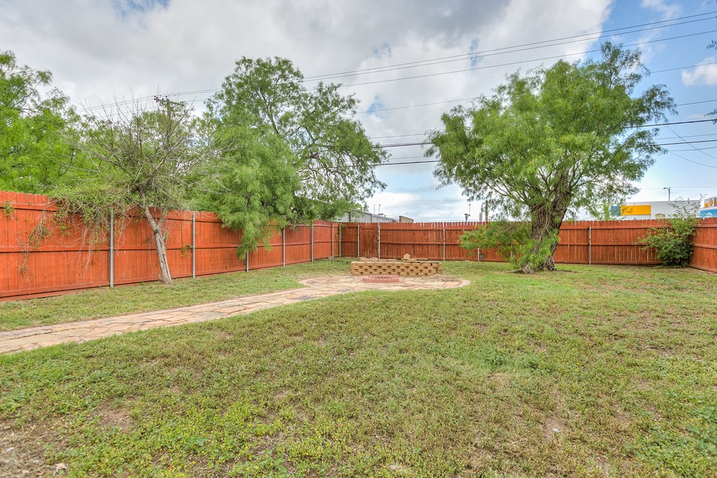2518 W Harris Ave, San Angelo, Texas image 26