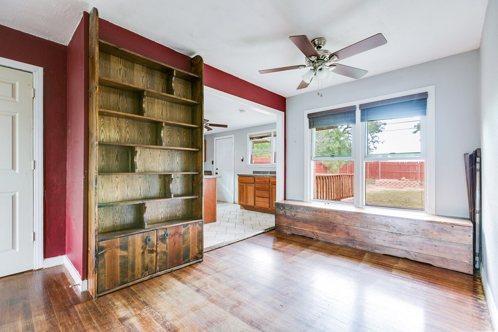 2518 W Harris Ave, San Angelo, Texas image 9