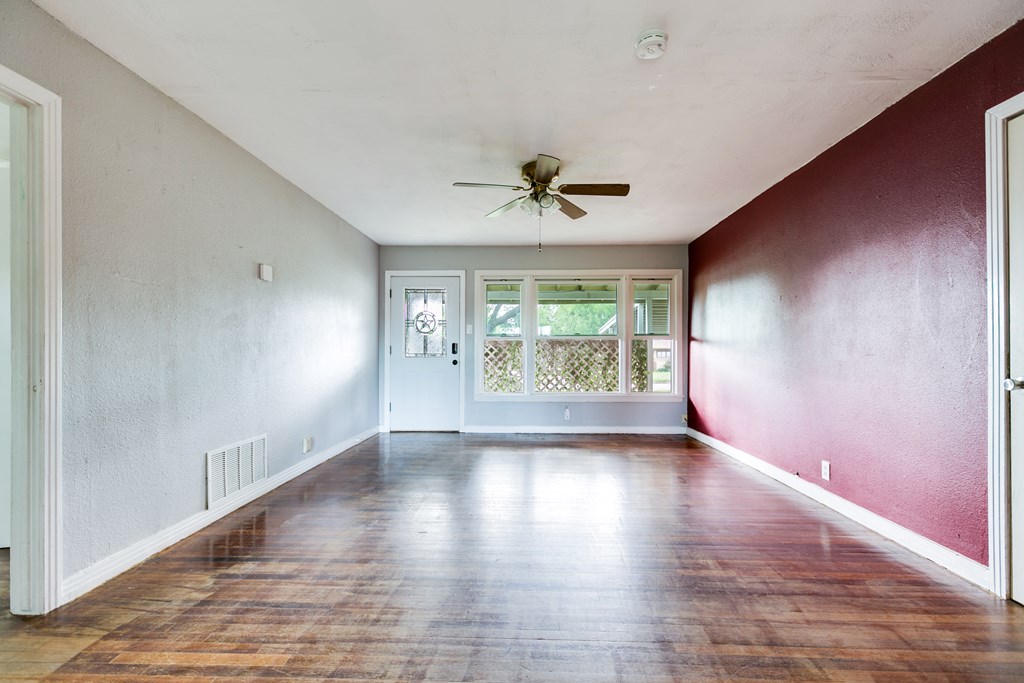 2518 W Harris Ave, San Angelo, Texas image 8