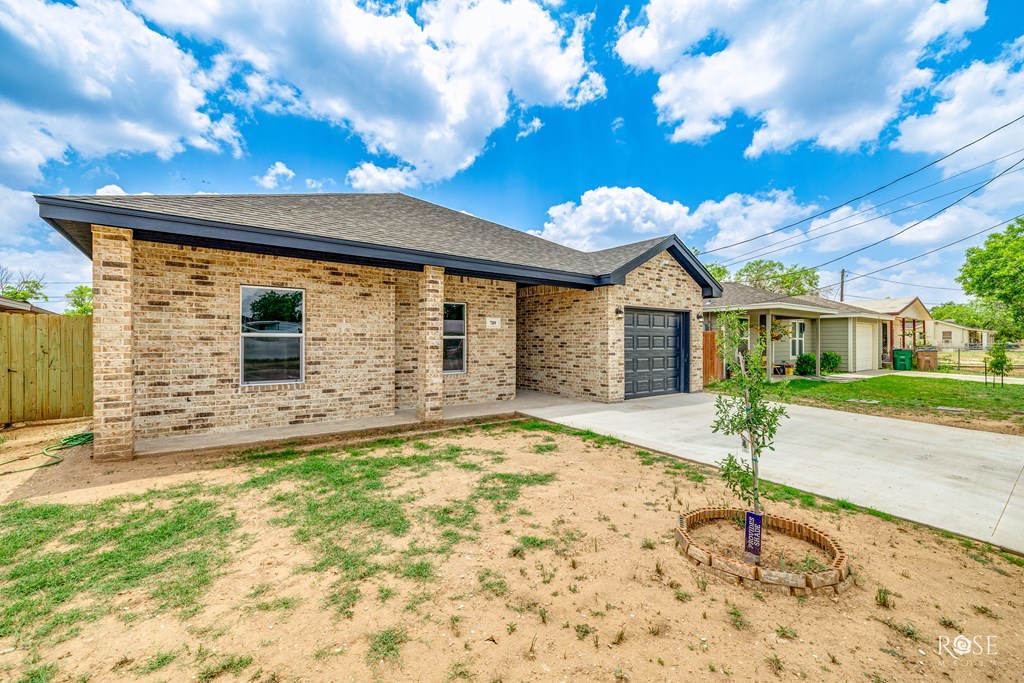 709 San Jacinto St, San Angelo, Texas image 26