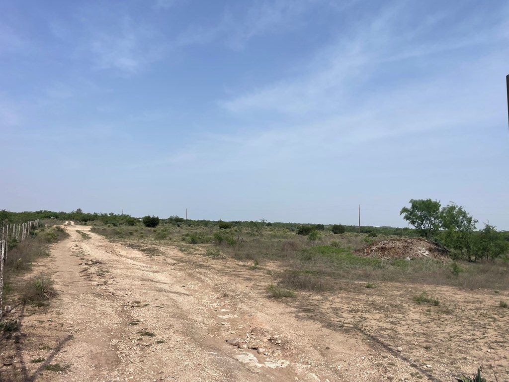 2521 Cr 414, Brady, Texas image 14