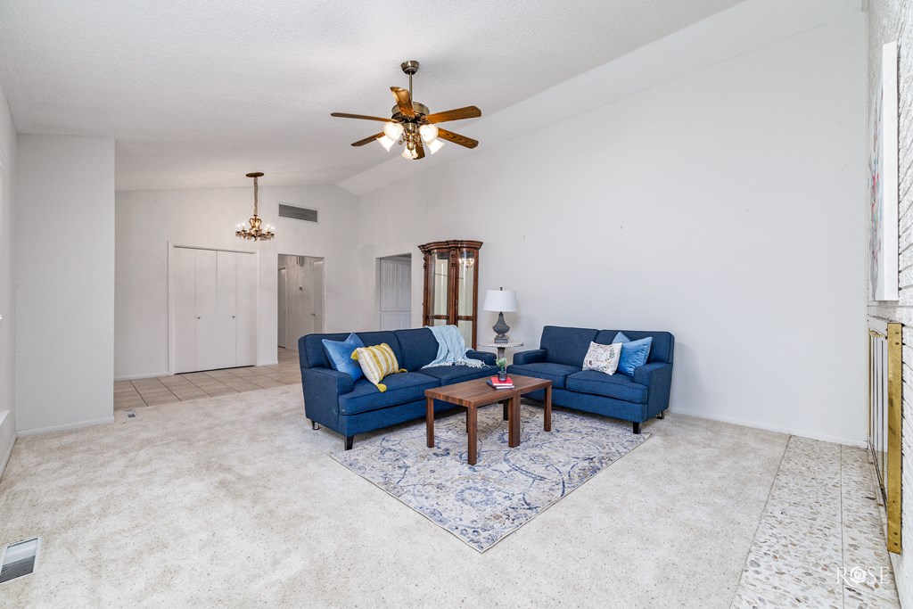 1124 W 6th St, Brady, Texas image 7