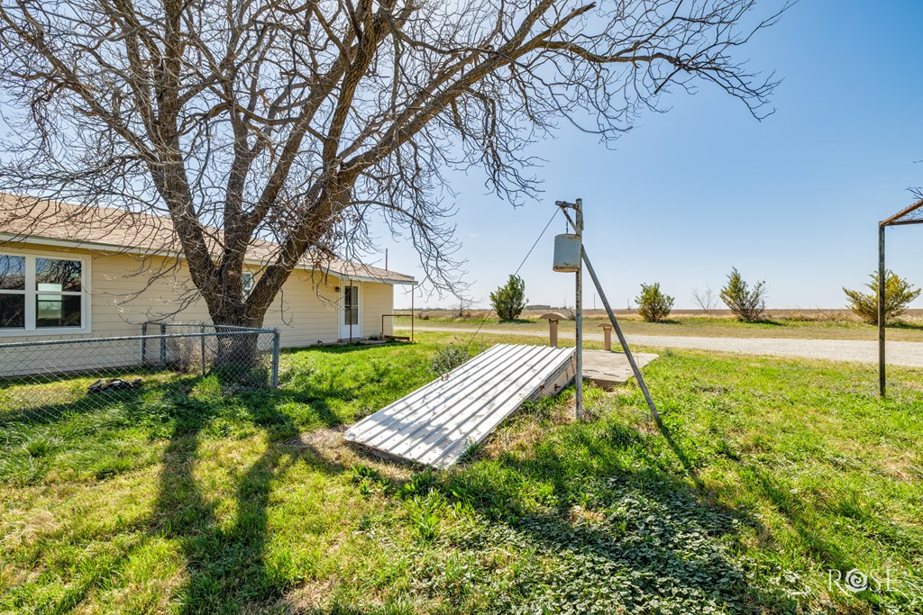 17342 Fm 1929, Miles, Texas image 22