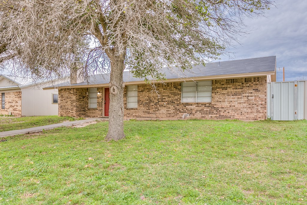 1326 Tres Rios Dr, San Angelo, Texas image 4