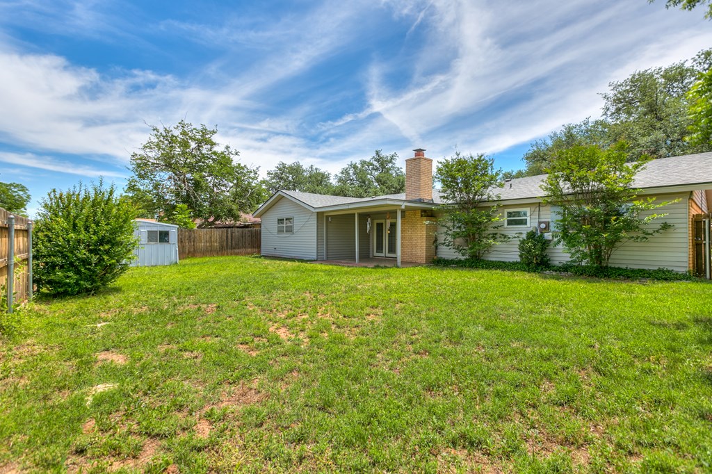 3868 Honeysuckle Lane, San Angelo, Texas image 24