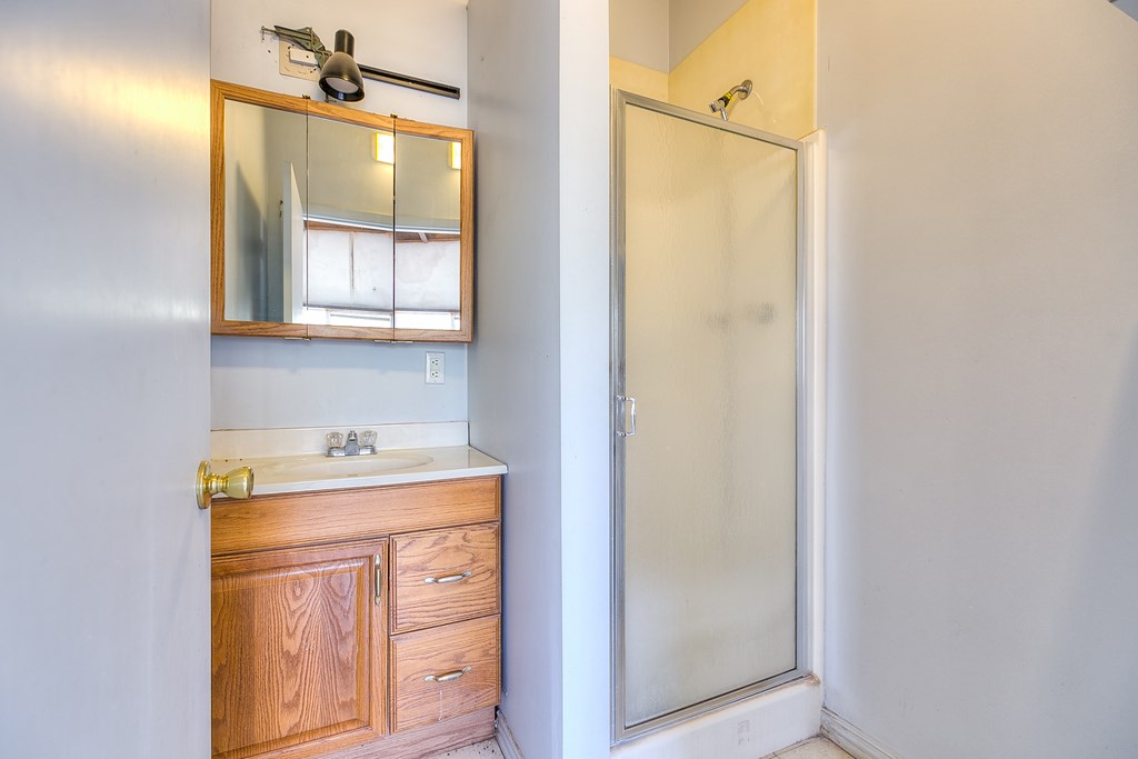 311 40th St, San Angelo, Texas image 33
