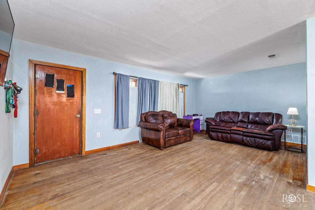9906 Fuchs Rd, Miles, Texas image 13