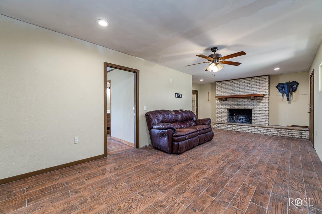 9906 Fuchs Rd, Miles, Texas image 17