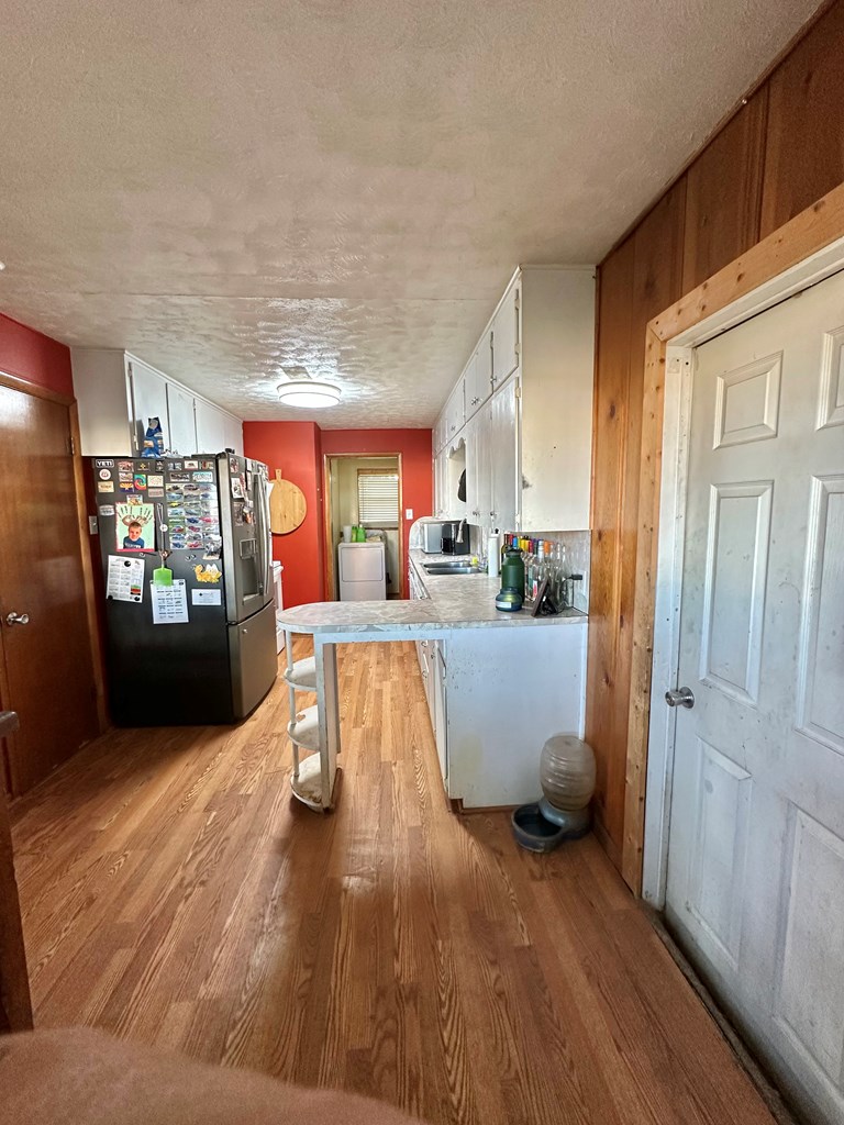 1501 Bishop St, Robert Lee, Texas image 5