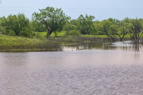 Vacant Land For Sale - 88291 Suaa Rd Well<br/> Lohn, TX 76852