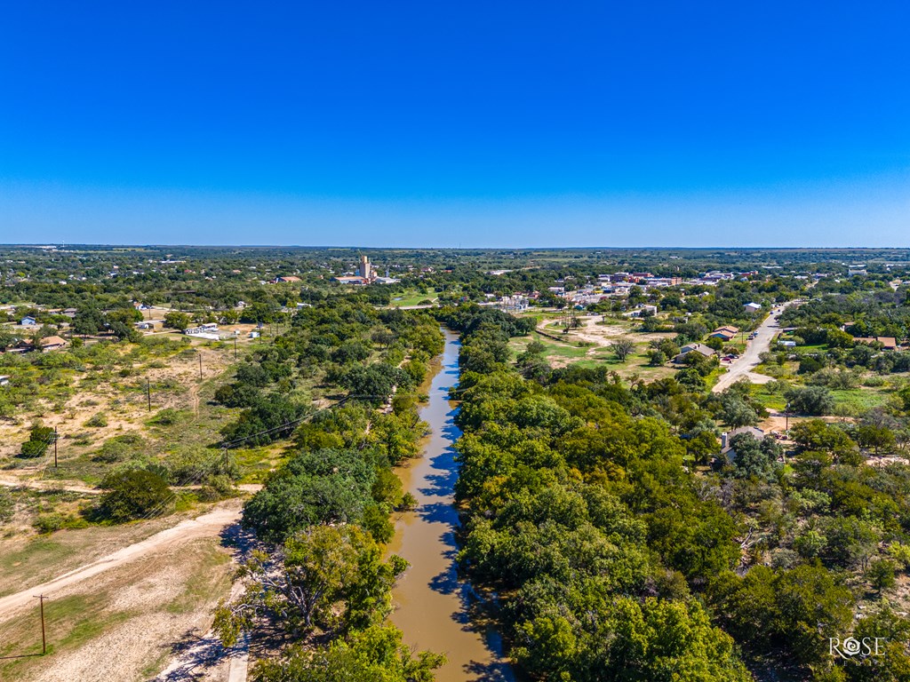 1124 W 6th St, Brady, Texas image 39