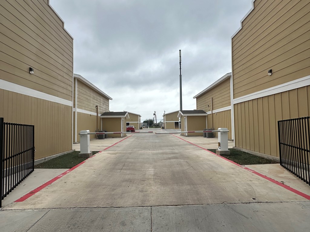 San Angelo, Texas 76903, United States, 56 Bedrooms Bedrooms, ,Residential,Active,58598